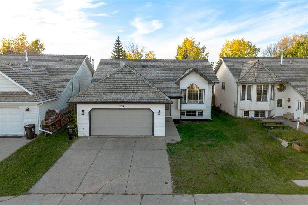 209 Ball Place - Photo 1