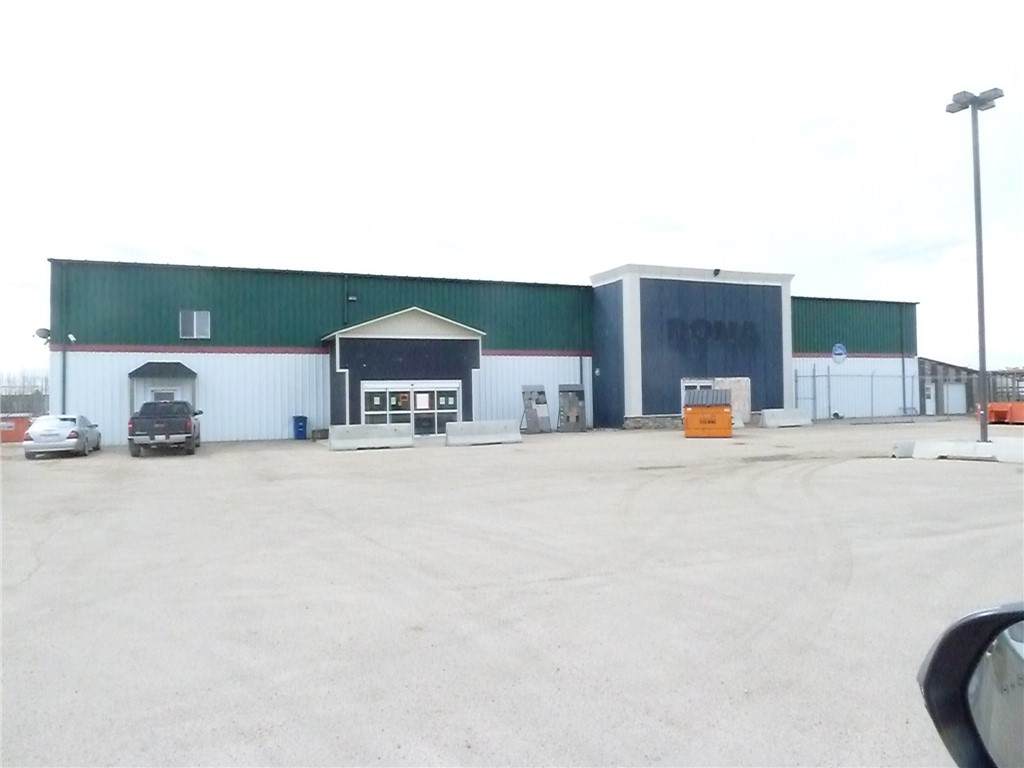 9804 99 Avenue - Photo 1