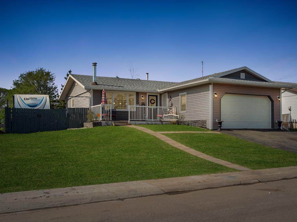 144 Beale Crescent - Photo 1