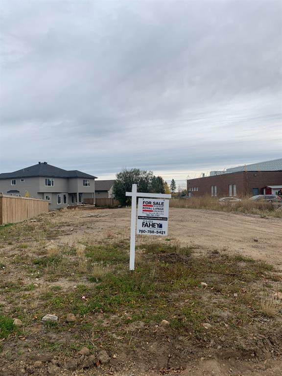 212 Beacon Hill Drive - Photo 1