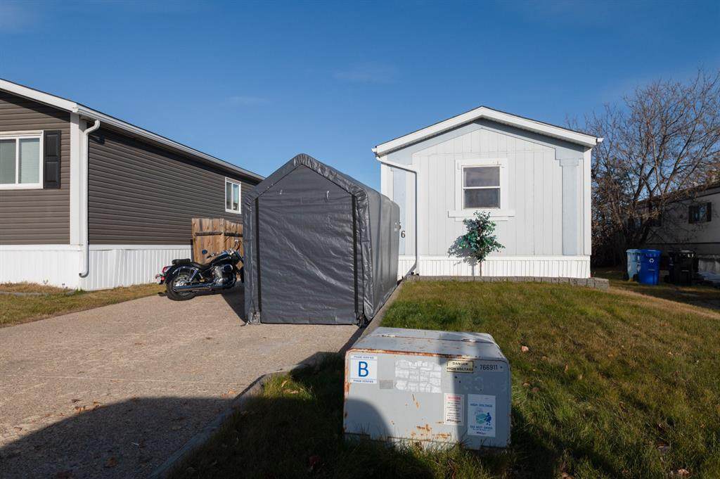 156 Card Crescent - Photo 1