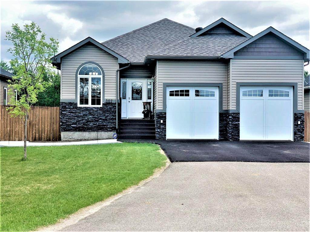 307 Highland Way - Photo 1