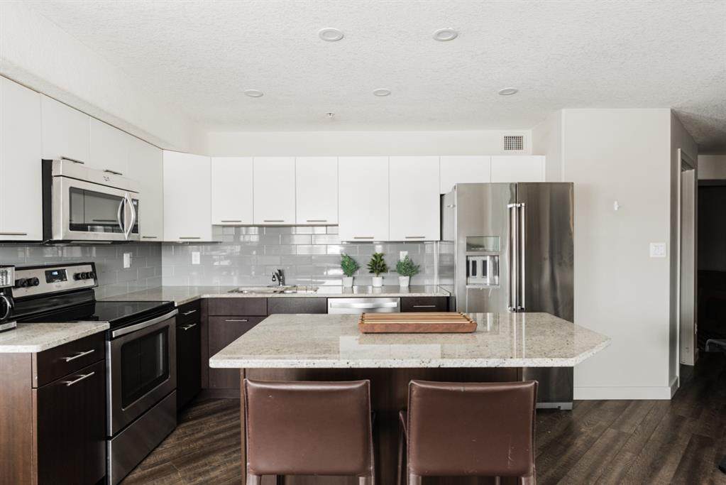 7901B King Street - Photo 1