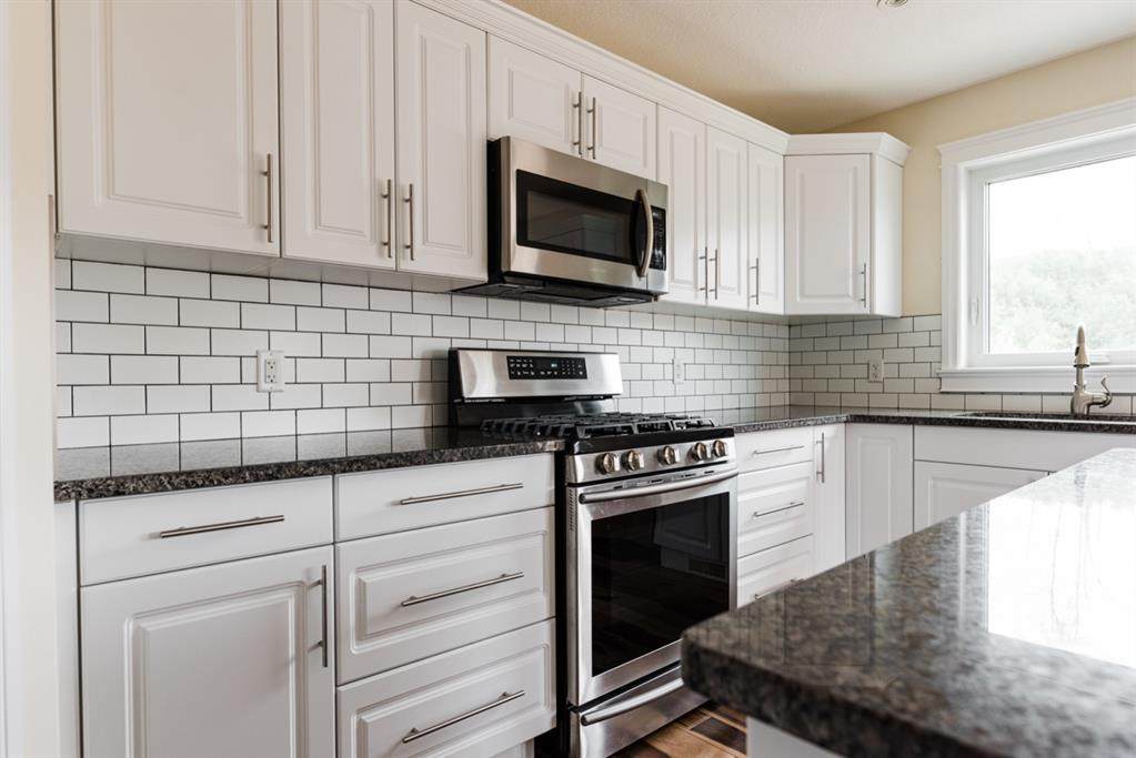 120 Pearson Bay - Photo 1