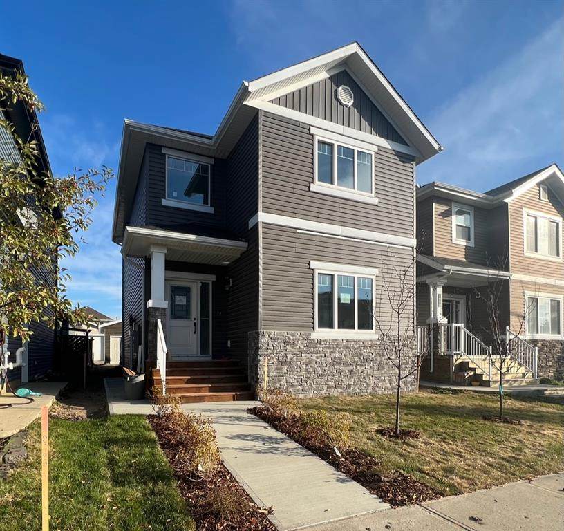 153 Coniker Crescent - Photo 1