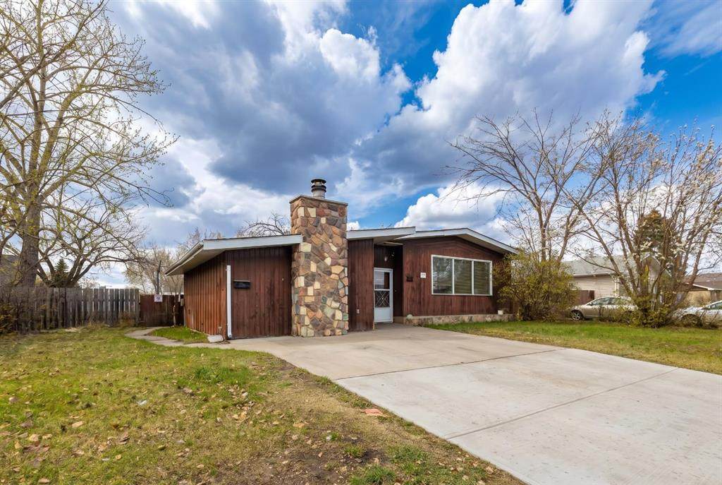 138 Father Mercredi Street - Photo 1