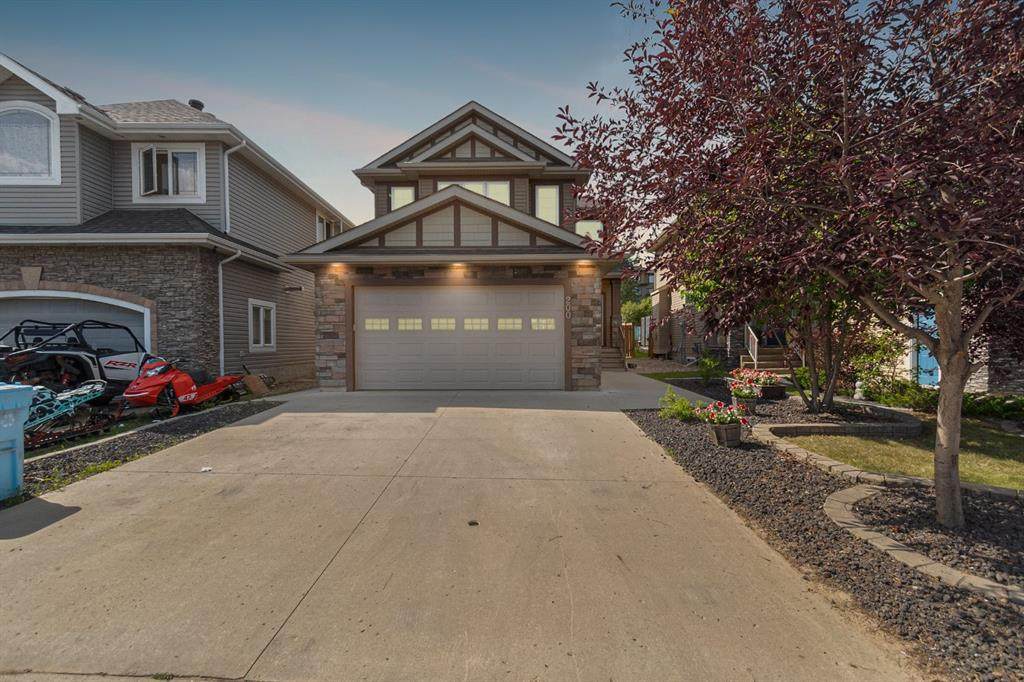200 Diamondstone Ridge - Photo 1