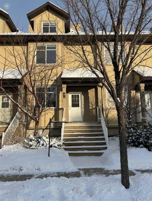 136 Fontaine Crescent - Photo 1