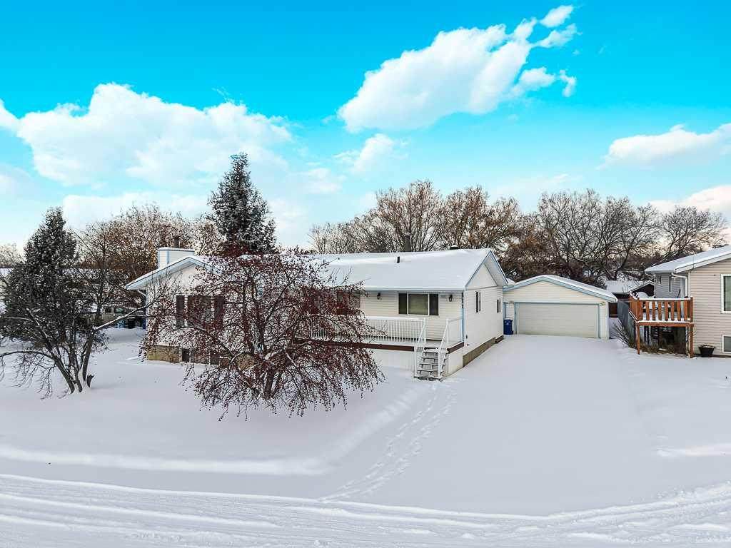 111 Christina Court - Photo 1