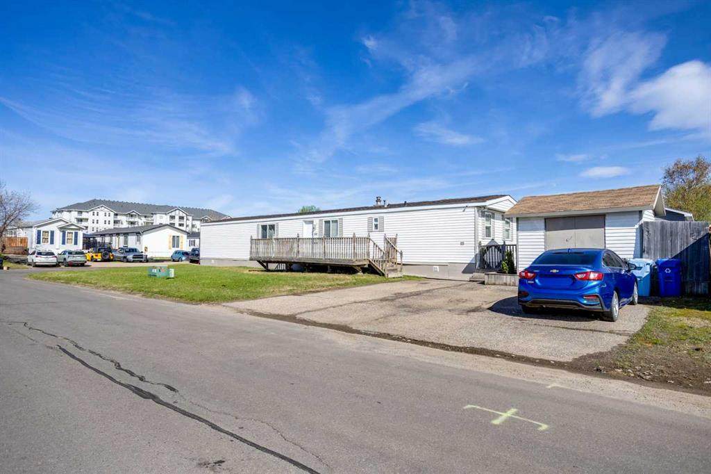 101 Clausen Crescent - Photo 1