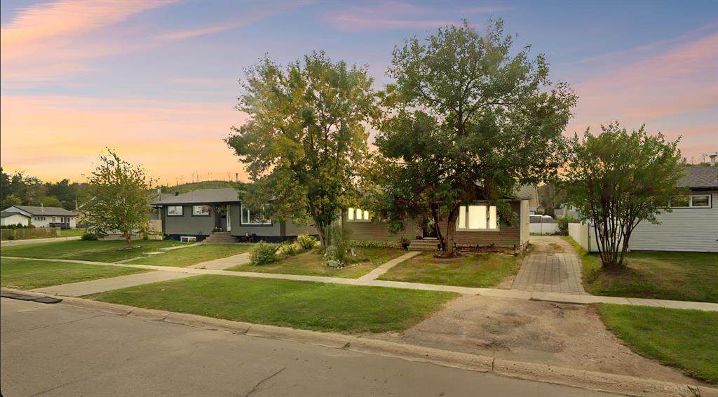 66 Centennial Drive - Photo 1