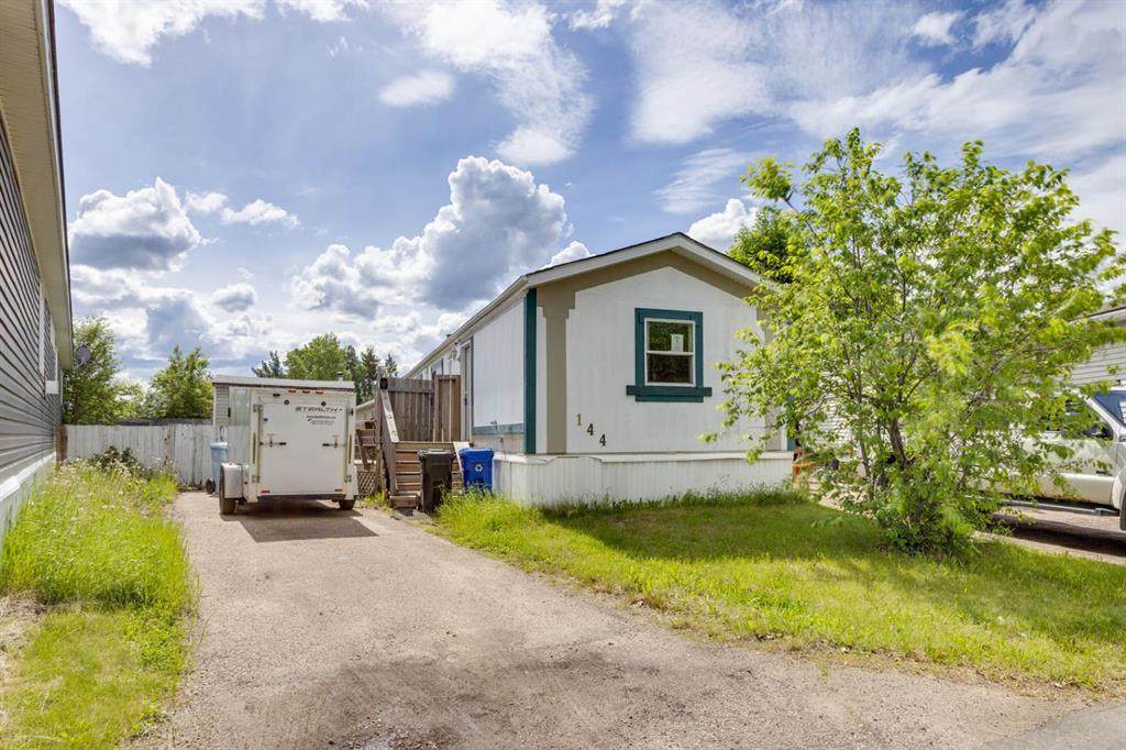144 Grecian Place - Photo 1
