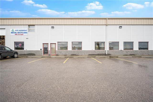 230A Mackay Crescent - Photo 1