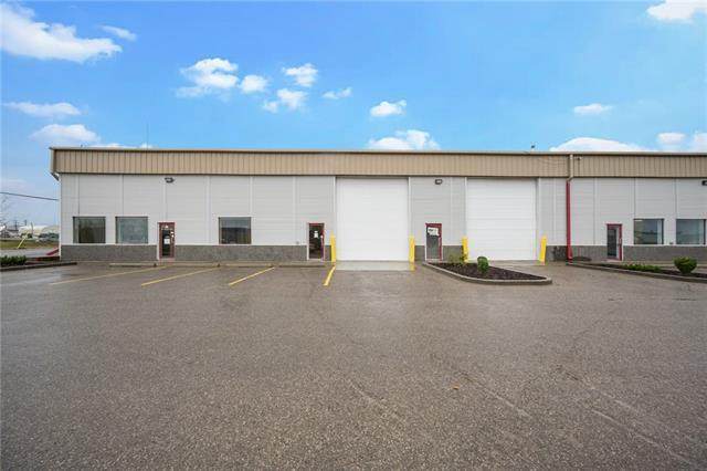 230 Mackay Crescent - Photo 1