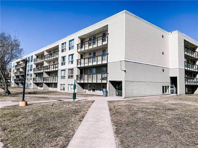 14921 Macdonald Drive - Photo 1