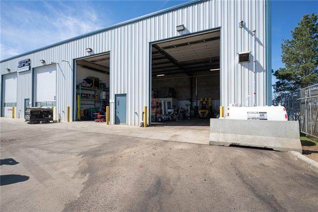 131 Mackenzie King Road - Photo 1