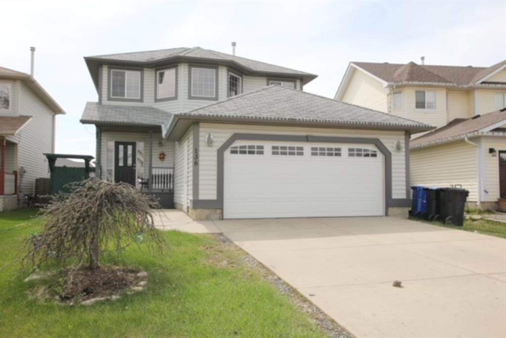 136 Laurier Place - Photo 1