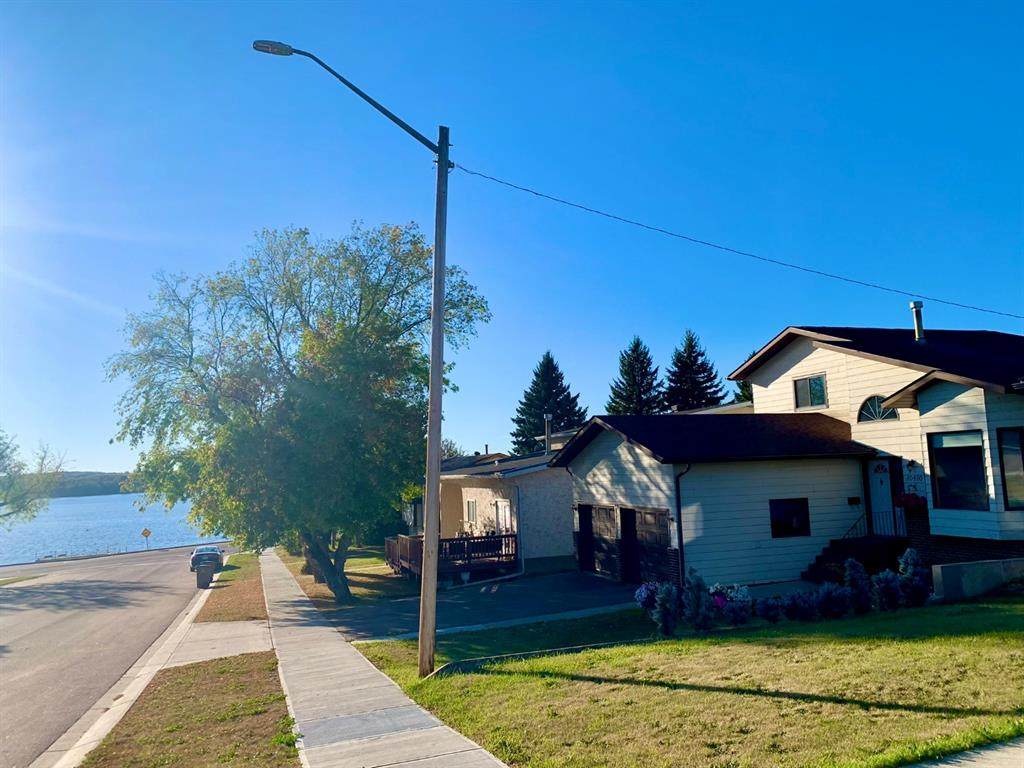 10410 104 Ave. - Photo 1