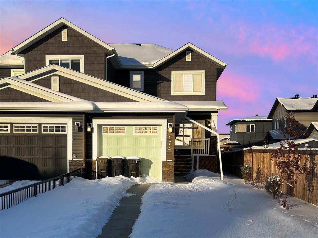 174 Athabasca Crescent - Photo 1