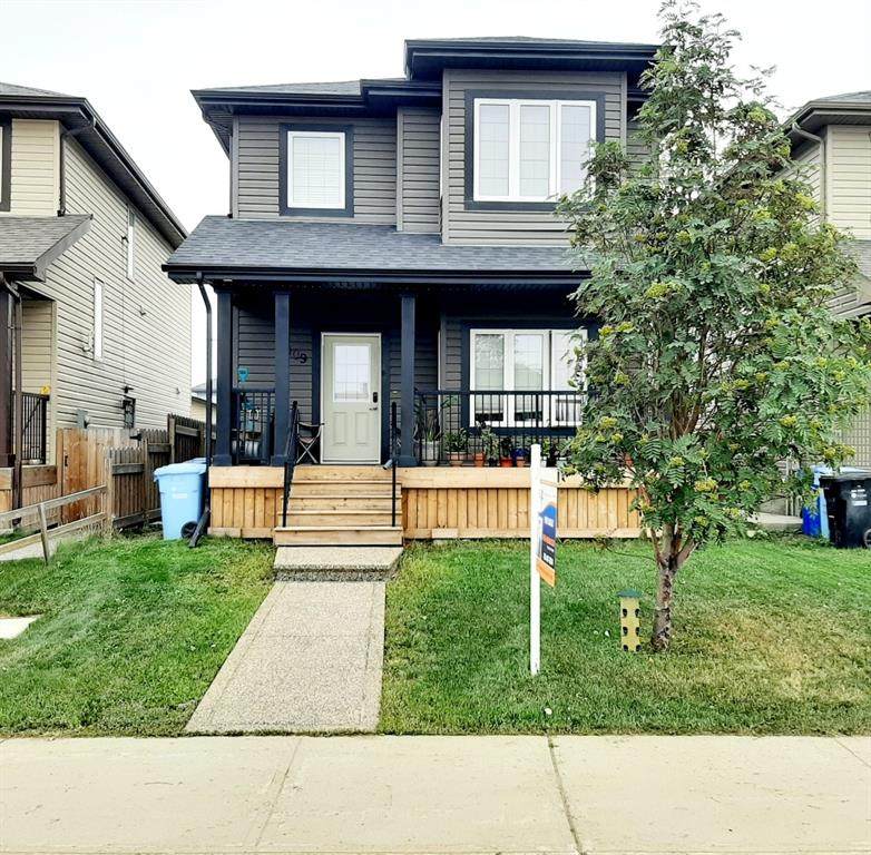 109 Walnut Crescent - Photo 1