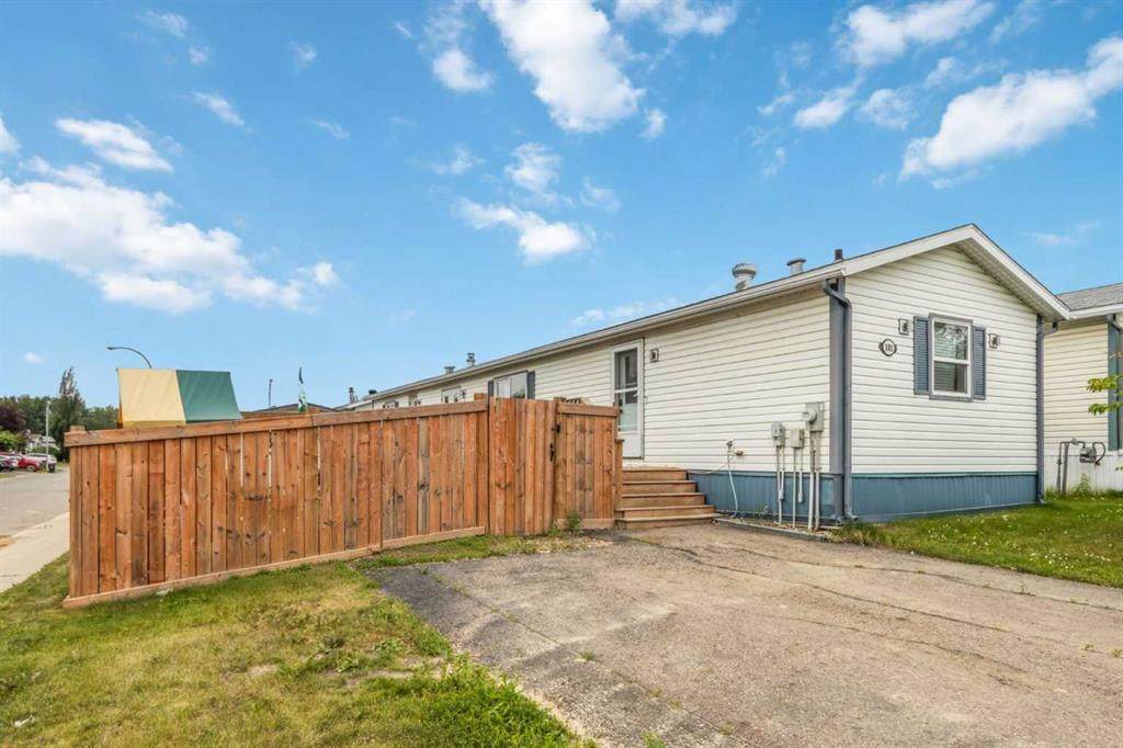 101 Hoehne Street - Photo 1