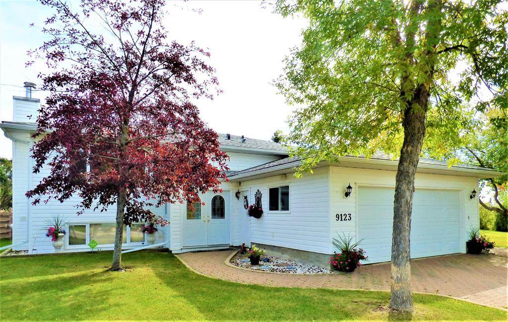 9123 96 Avenue - Photo 1