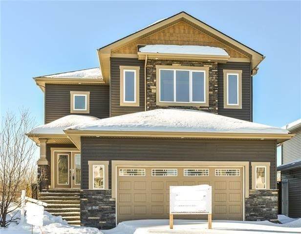 485 Walnut Crescent - Photo 1