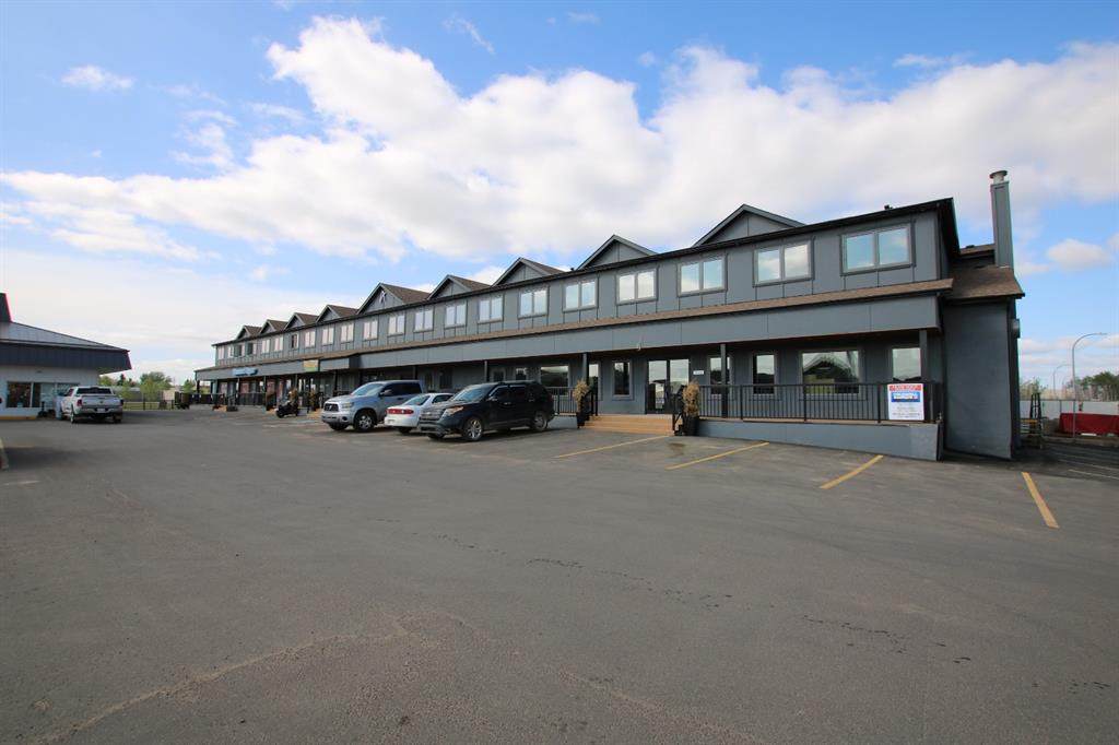 307 Athabasca Avenue - Photo 1