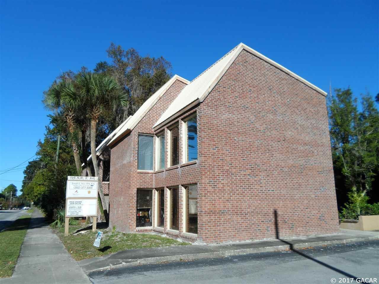 726 8TH Avenue - Photo 1