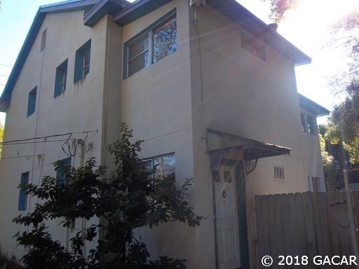 220 8 Street - Photo 1