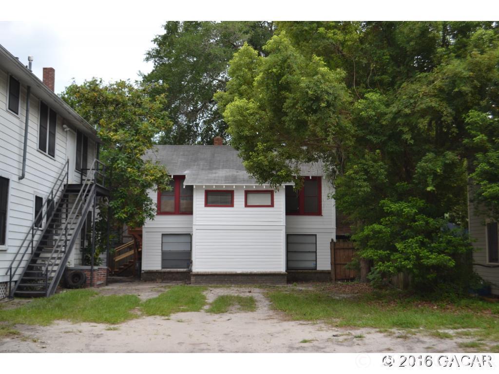 101 10th Street - Photo 1