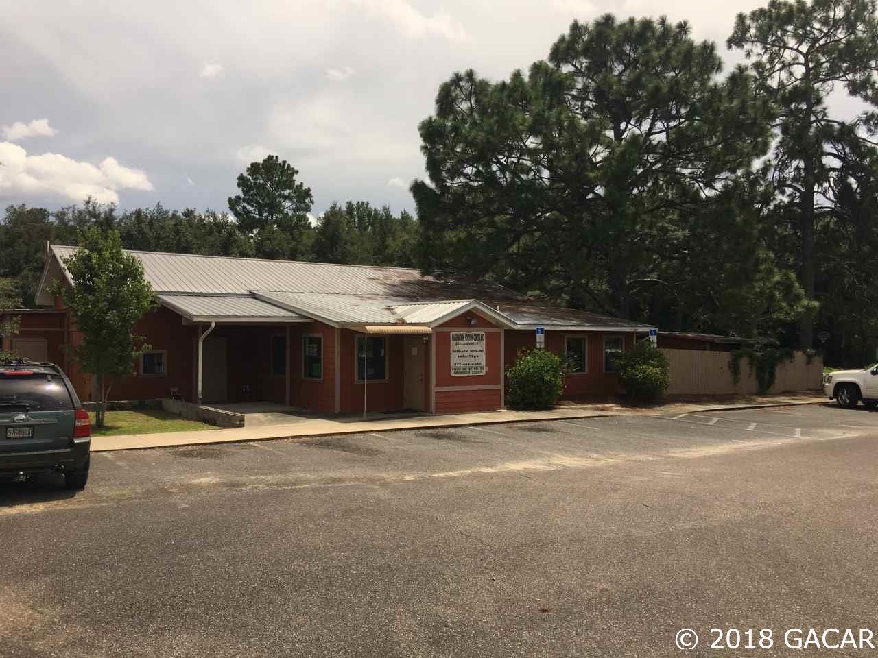 9850 State Rd 24 - Photo 1
