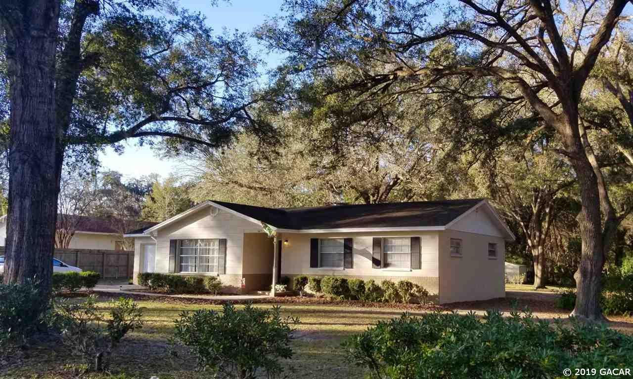 624 7 Avenue - Photo 1