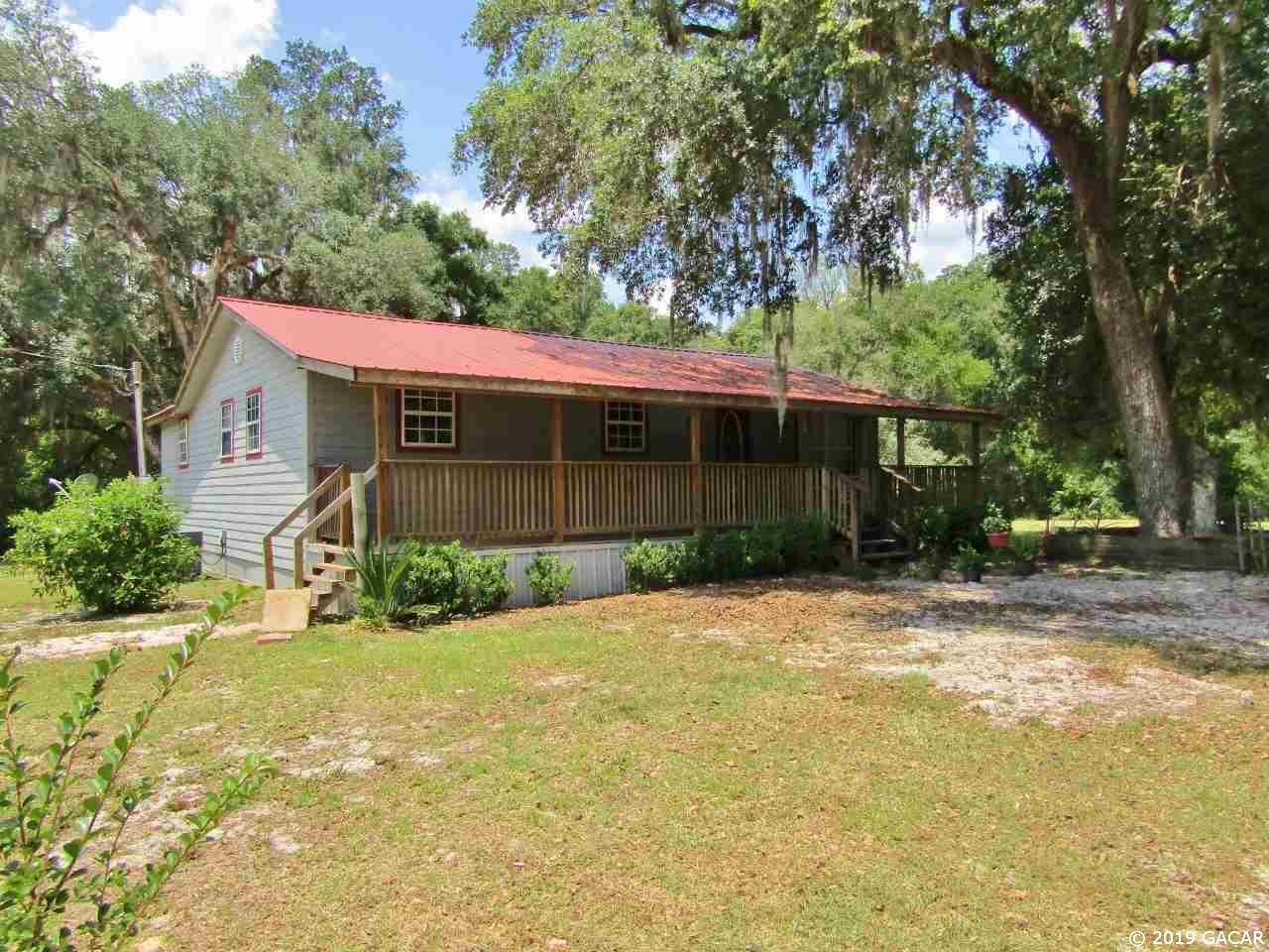 233 399th Street - Photo 1