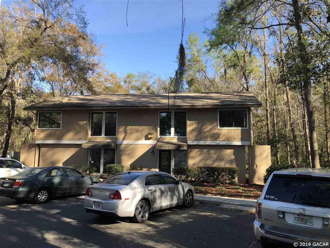 23 33RD Court - Photo 1