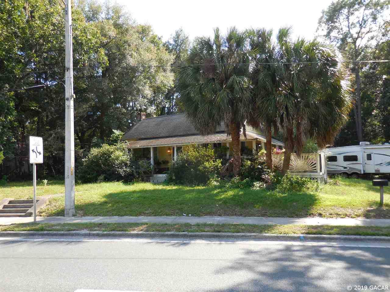 490 Hathaway Avenue - Photo 1