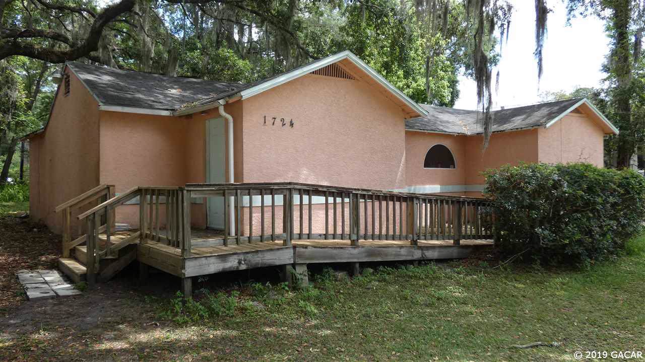 1724 2nd Avenue - Photo 1