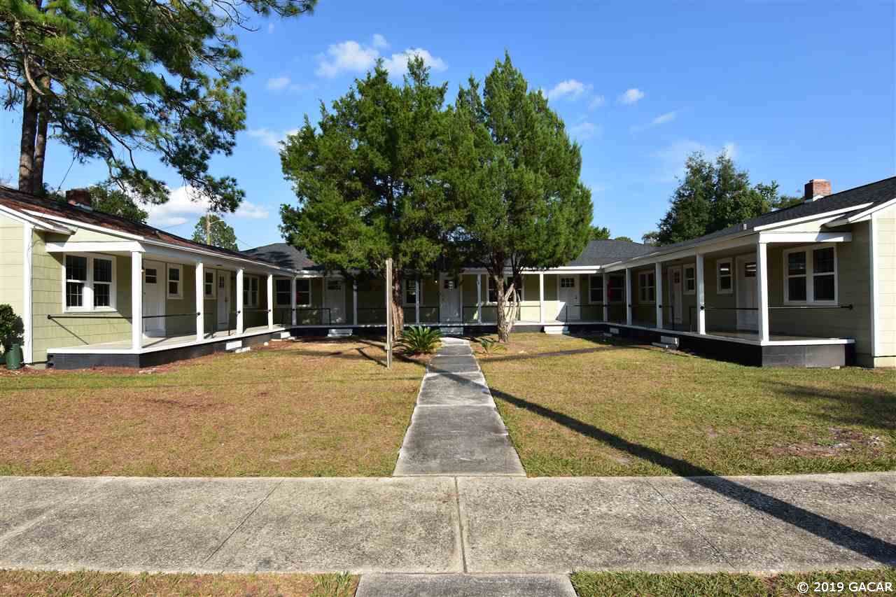 305 9th Street - Photo 1