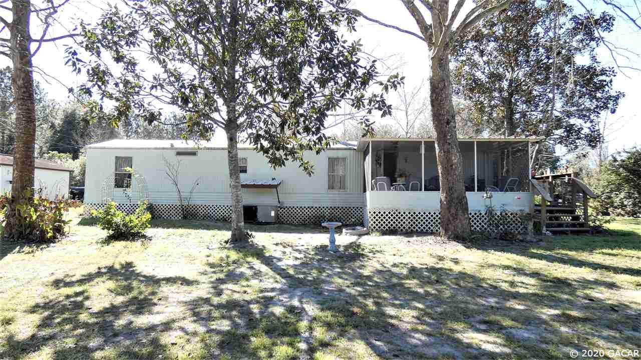 8527 137th Avenue - Photo 1