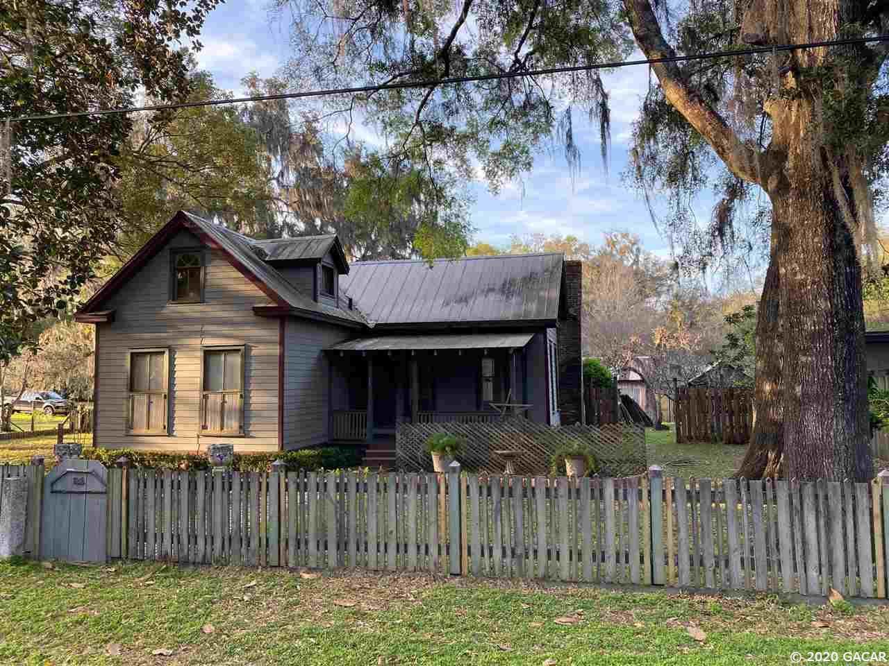 9202 County Rd 2082 - Photo 1