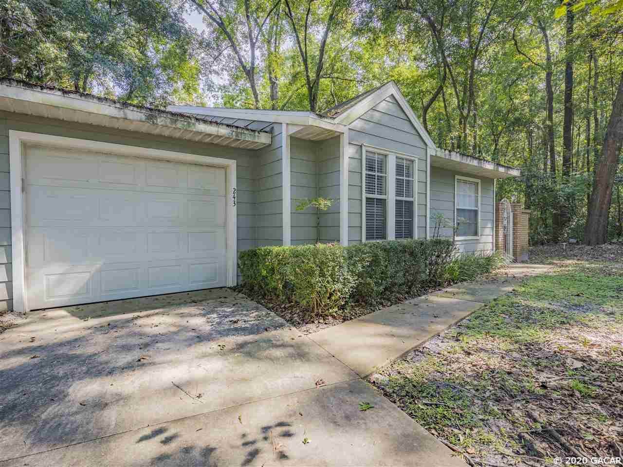 243 48TH Boulevard - Photo 1