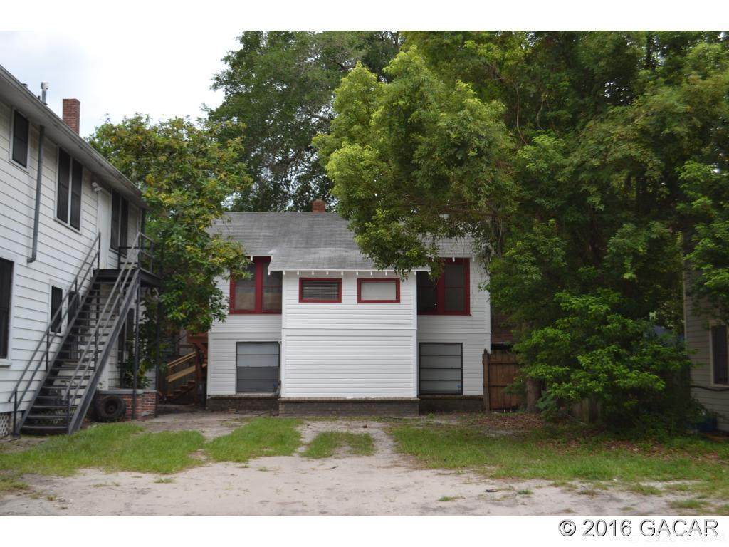 101 10th Street - Photo 1