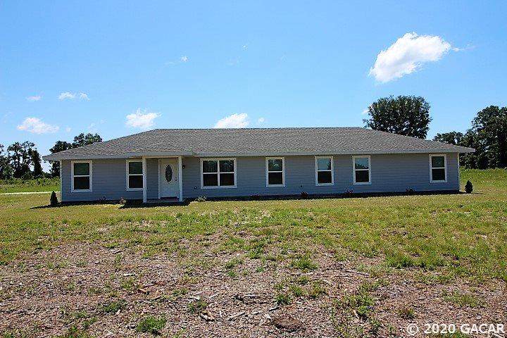 14571 10 Avenue - Photo 1
