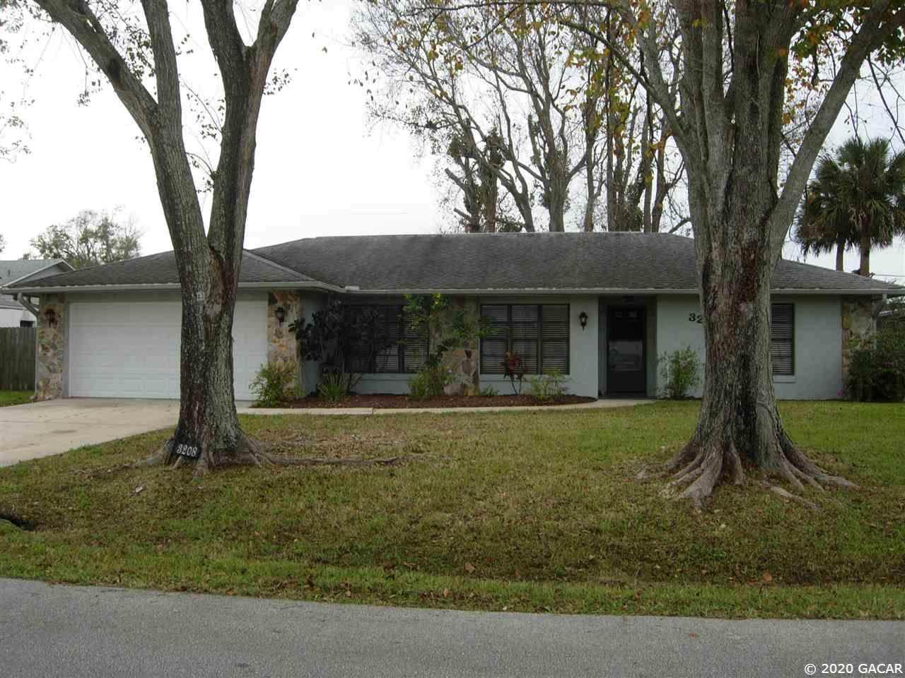 3208 Sabal Palm Drive - Photo 1