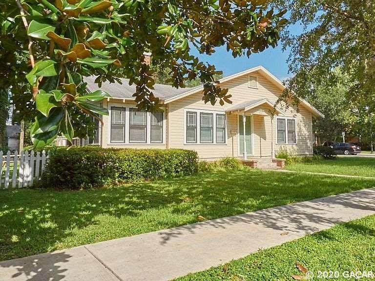 504 10th Street - Photo 1