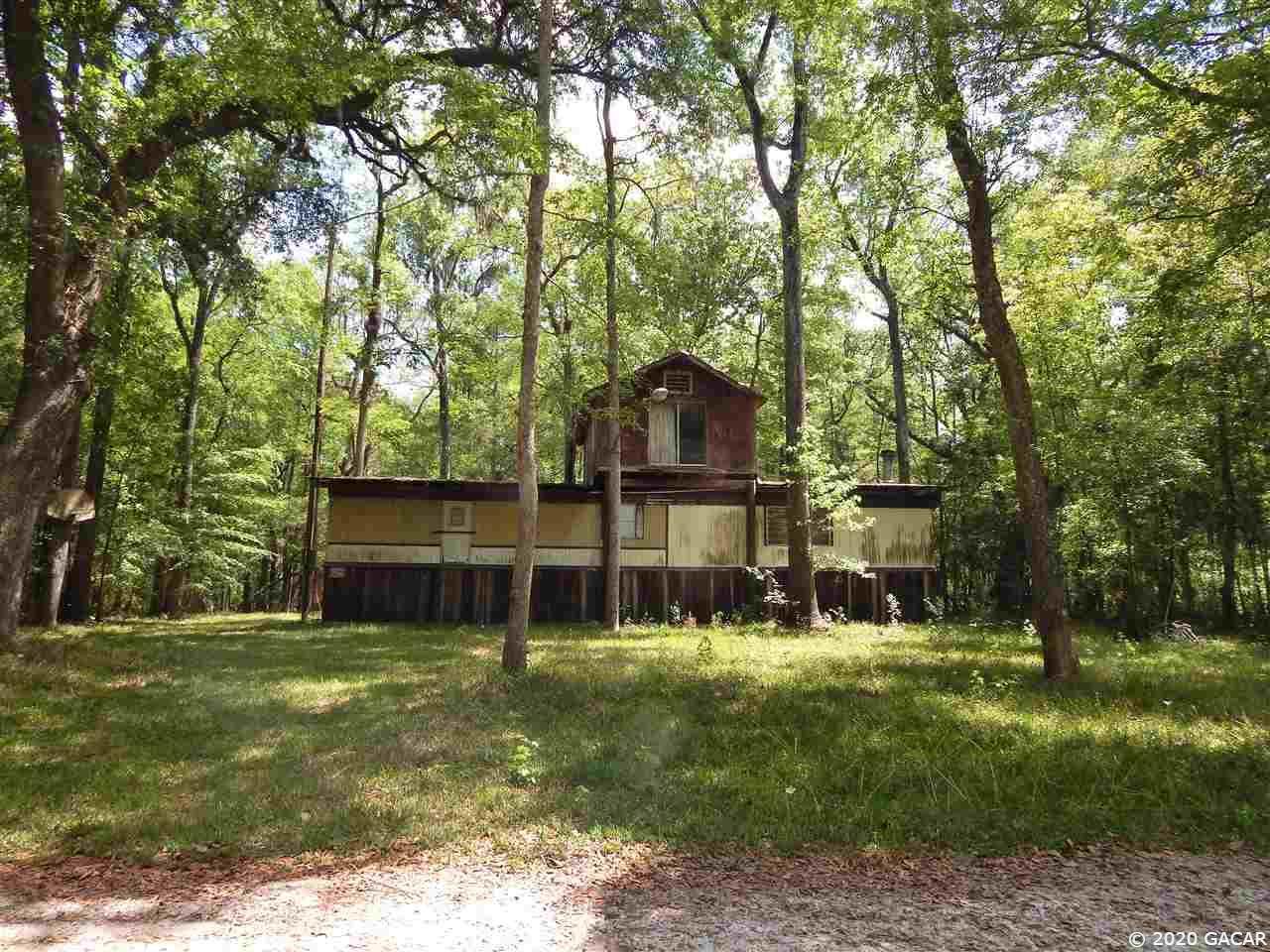 215 904th Street - Photo 1