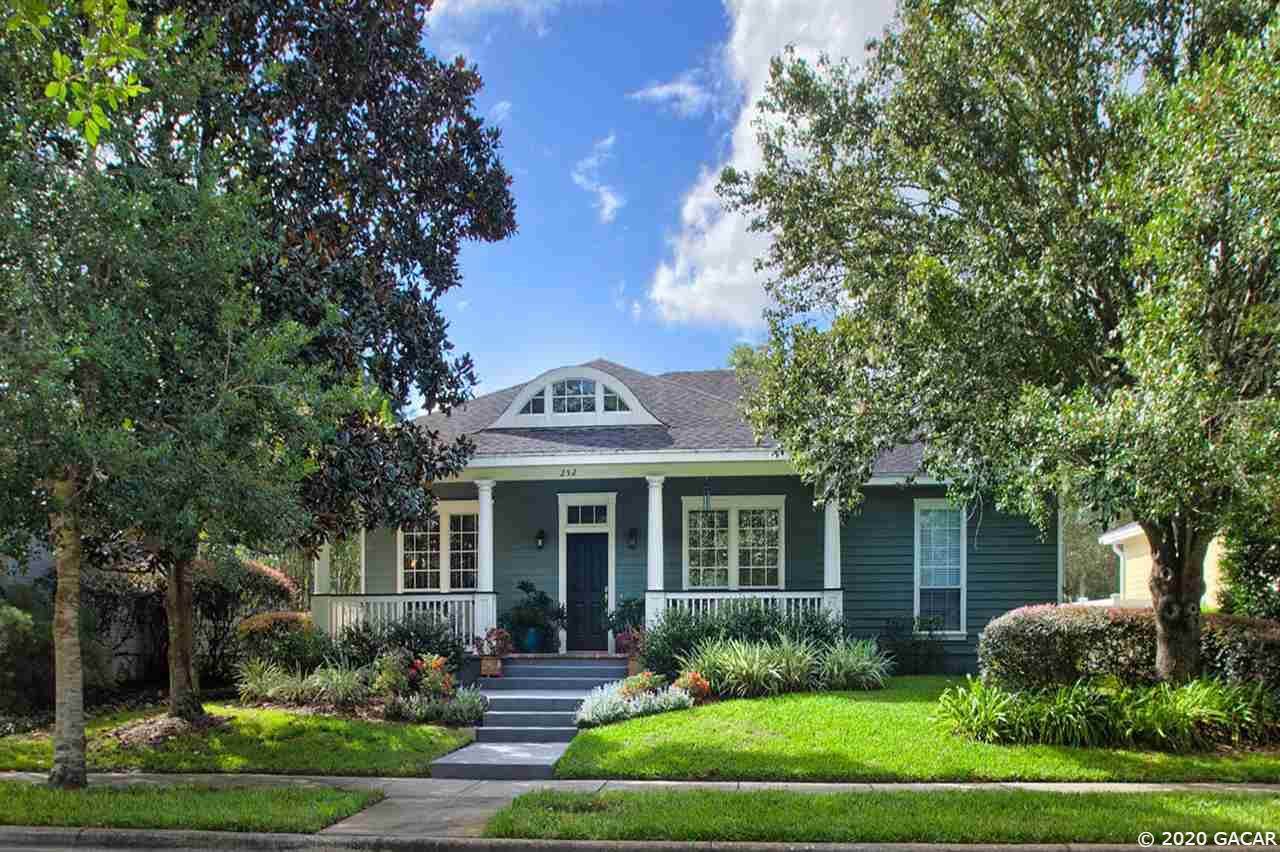 252 128th Terrace - Photo 1