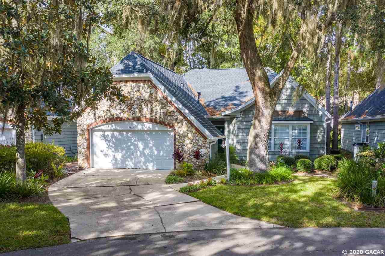 4322 10 Place - Photo 1