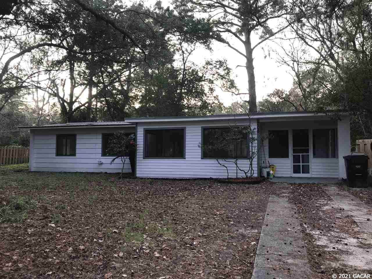 208 36th Terrace - Photo 1