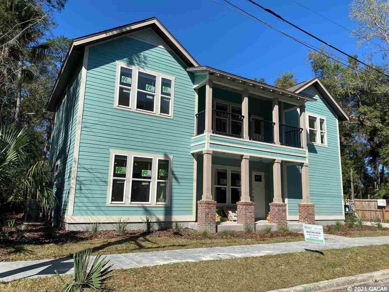 306 9th Street - Photo 1